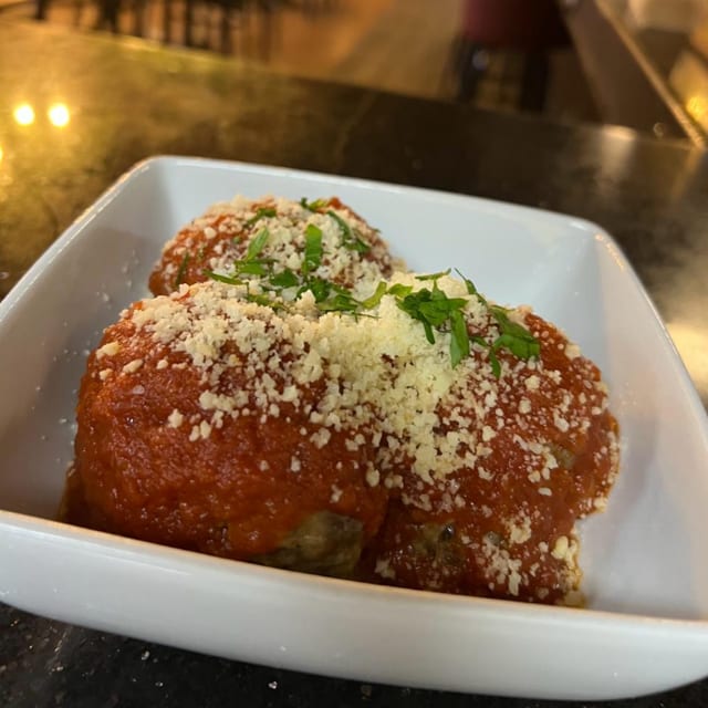 Polpette Al Sugo.