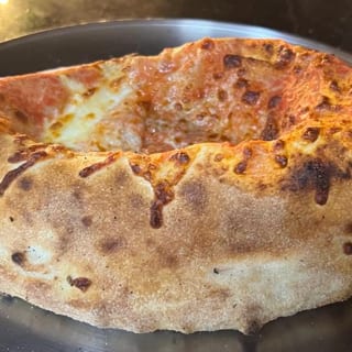 Classico Calzone